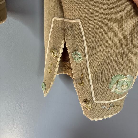 STORYBROOK KNITS Long Cardigan Sweater Cottagecore Feminine Romantic Crochet L - Picture 8 of 13